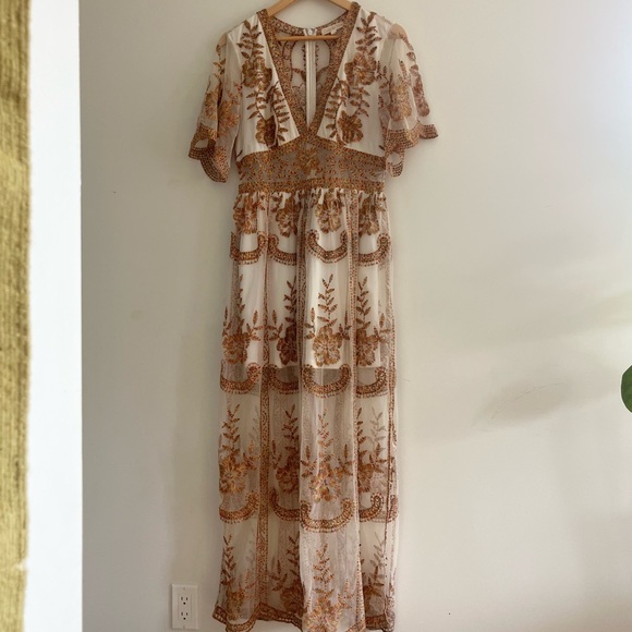 Cloud Ten Floral Embroidered Dress Multi Color Lace Maxi Ruffled Sleeves VNeck L - Picture 3 of 16